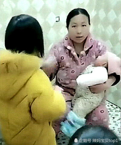 厉总醒醒夫人带娃跑啦短剧在线观看全集  厉总醒醒夫人带娃跑啦短剧在线观看全集--第1张