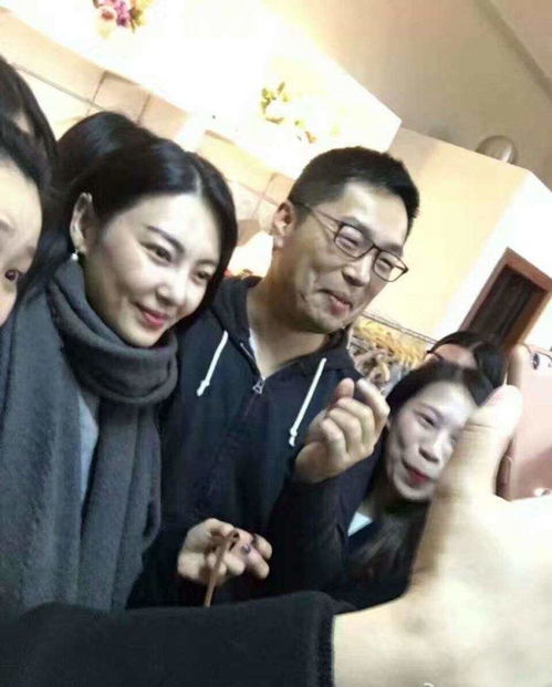 惊天降老公是大佬短剧在线观看全集  惊天降，老公是大佬短剧在线观看全集，惊天降老公是大佬短剧在线观看全集，老公大人，投降吧！--第1张