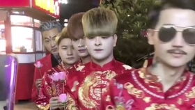 少帅你的傻妻掉马甲了短剧在线观看  少帅你的傻妻掉马甲了短剧在线观看--第1张