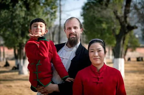 天降夫人是大佬短剧在线观看  天降夫人是大佬短剧在线观看，天降夫人是大佬短剧在线观看，夫人，请多指教--第1张