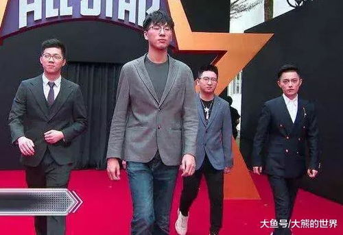 离婚后被疯批少爷宠上天短剧在线观看  离婚后被疯批少爷宠上天短剧在线观看--第1张