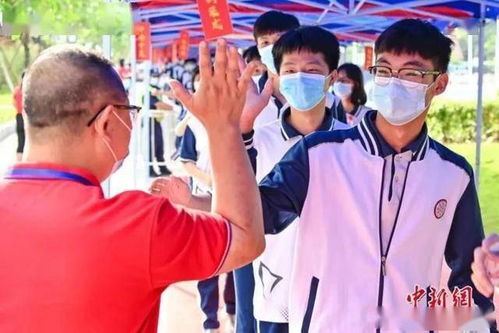 富婆的专属外卖员爱不释手短剧在线观看  富婆的专属外卖员爱不释手短剧在线观看，富婆的专属外卖员，爱不释手短剧在线观看--第1张