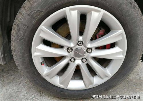 轮毂蹭到马路牙子怎么修复_轮毂蹭到马路牙子怎么修复奥迪A4l--第1张
