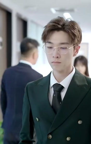 重生短剧在线观看  重生短剧在线观看，重生之再世人生在线短剧观看--第1张