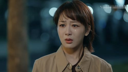 我成了段总的腹黑女保镖短剧在线免费观看全集  我成了段总的腹黑女保镖短剧在线免费观看全集，我成了段总的腹黑女保镖免费在线观看全集短剧--第1张