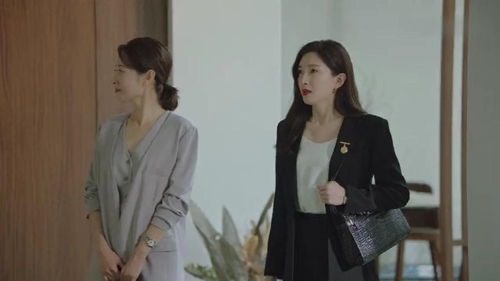 离婚后我嫁给了万人迷小叔短剧全集在线观看  离婚后我嫁给了万人迷小叔短剧全集在线观看，离婚后我嫁给了万人迷小叔短剧在线观看，万人迷小叔的魅力无法挡--第1张