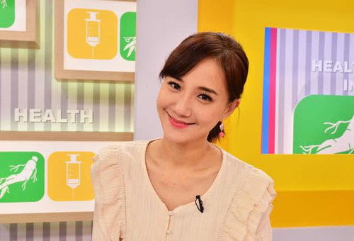 替嫁新娘豪门老公两千岁短剧全集在线观看  替嫁新娘豪门老公两千岁短剧全集在线观看--第1张