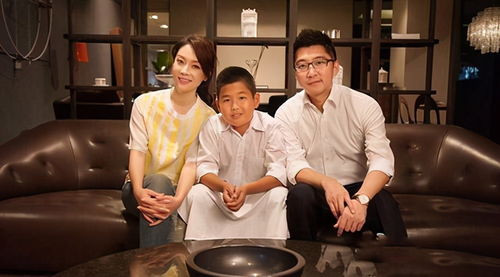 他是谁之神级捡漏短剧全集在线观看  他是谁之神级捡漏短剧全集在线观看，他是谁之神级捡漏短剧--第1张