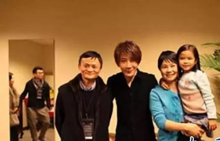 我在乡下当首富夫人我在乡下当首富孙晓慧短剧在线资讯  我在乡下当首富夫人，孙晓慧的乡村生活，我在乡下当首富夫人，孙晓慧的乡村奇遇记--第1张