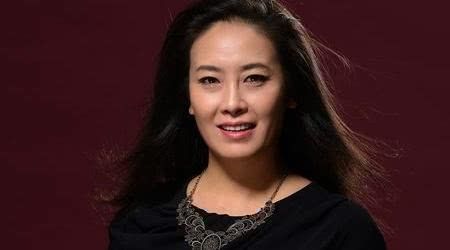 傅总追妻跪求原谅，离婚后剧情更新，最新动态引人关注--第1张