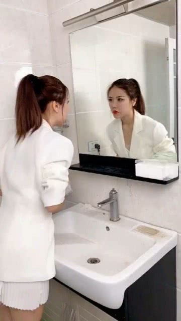 女儿拔氧气管短剧，父亲险些窒息，结局却出人意料--第1张