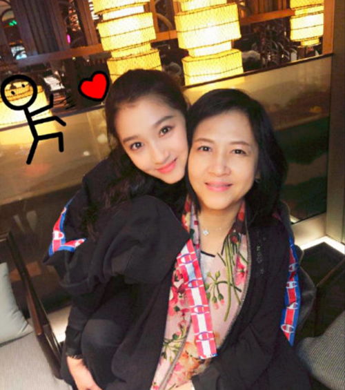 双宝联盟妈咪火辣辣卢C鹿鹿短剧在线免费观看全集资讯 《双宝妈咪超高调》--第1张