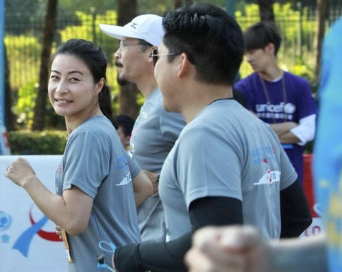 捡个豪门总裁当老公短剧在线免费观看全集资讯--第1张