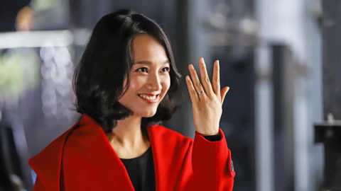 高冷女总裁拒绝复婚后悔了--第1张