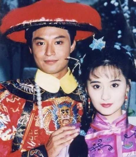 离婚后美女总裁追着我领证短剧全集，爱情重燃--第1张