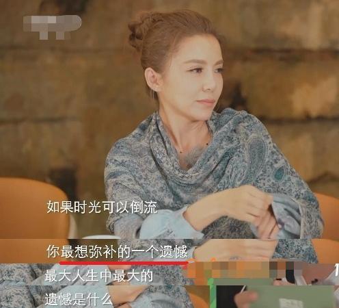 女儿拔氧气管短剧，妻子发现真相后，女儿给爸爸打电话--第1张