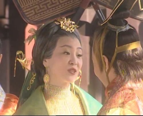 太后裙下臣短剧全集剧情--第1张