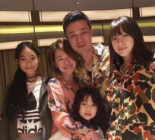 盛家有女初长成短剧全集剧情介绍，盛家女儿一共有几个女儿--第1张
