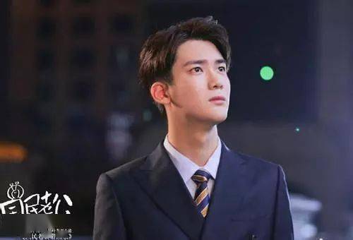 帝师傲龙短剧大结局，传奇人生终章--第1张