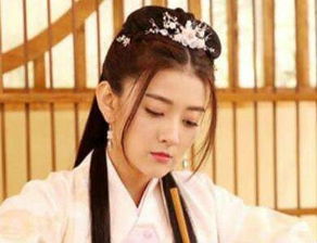 穿越才女第一人短剧全集，才女的穿越奇遇记--第1张