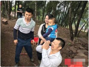 重生之跪在女儿坟前忏悔的短剧剧情介绍--第1张