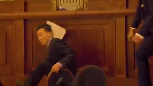 不装了我是亿万富翁我摊牌了小说 不装了我妈是首富短剧全集剧情介绍--第1张