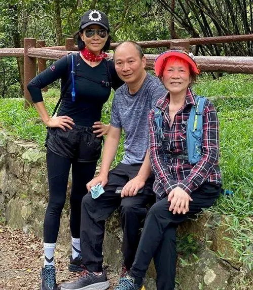 离婚后我继承了亿万家产短剧全集剧情信息 离婚后我继承了亿万家产小说--第1张