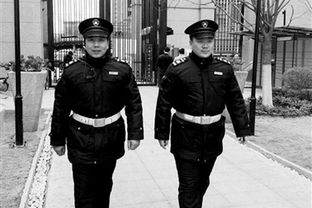 保安老爸傲视群雄短剧全集剧情信息 老保安了--第1张