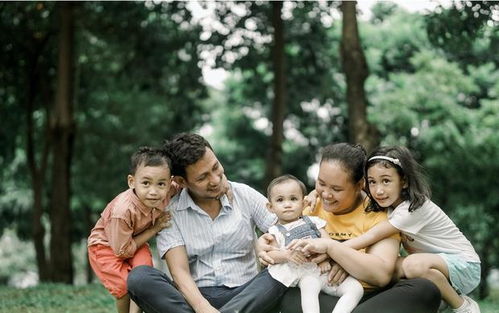 离婚后带娃绚丽回归短剧全集剧情信息 离婚后带着孩子归来的小说--第1张