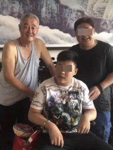 闻先生的马甲又掉了短剧全集剧情信息资讯 闻先生也是头发凌乱,他是无暇及此--第1张