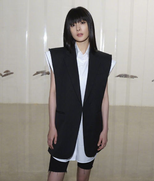 报告凌总夫人发现你马甲了短剧全集剧情信息资讯 报告总裁夫人要离婚全文免费阅读--第1张