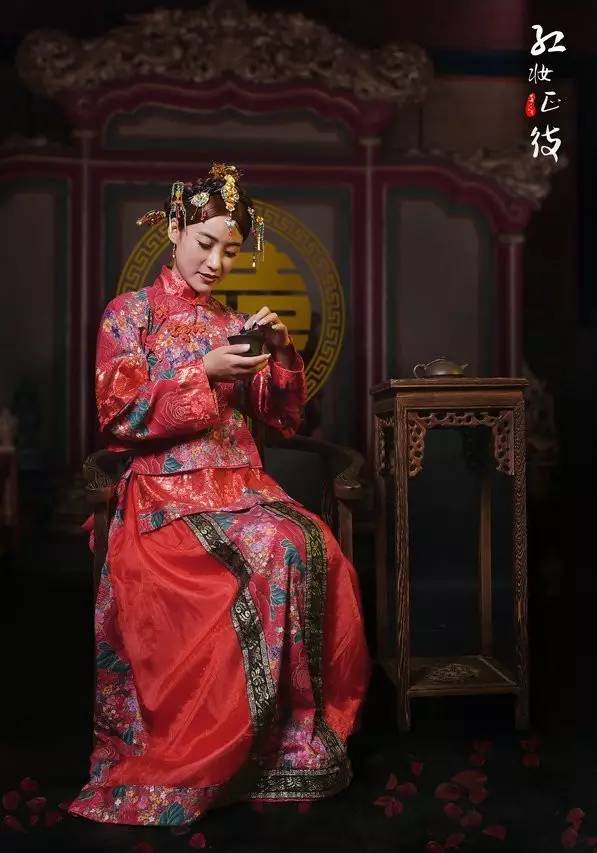 长夜灯火夫君太撩人剧情简介--第1张