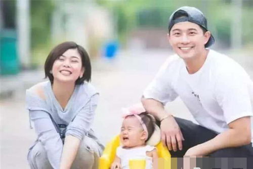奉子成婚，霍少，请离婚短剧剧情简介--第1张