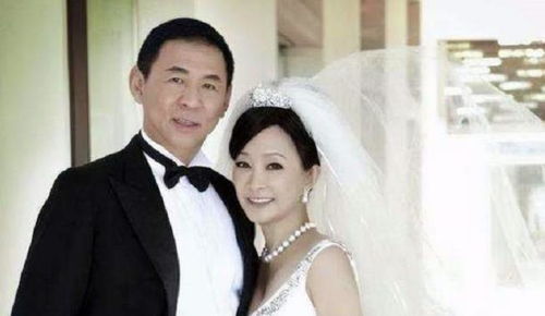 离婚后豪门后 离婚后三大豪门女神来提亲天命短剧全集剧情信息大全--第1张