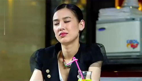 今晚富婆点了我的钟巧手叶凡美满生活热播短剧剧情 富婆嘲笑钟点工家儿子电视剧--第1张