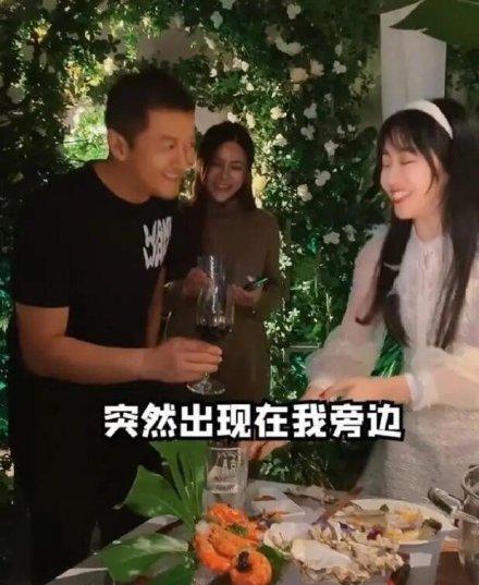 离婚后枭爷总想扒我马甲 离婚后，枭总爱她到发疯热播短剧全集剧情--第1张