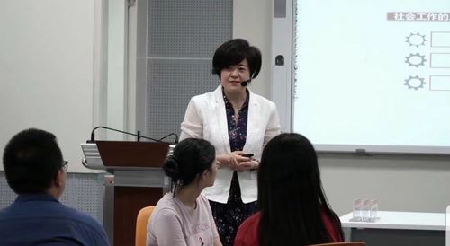 未来的 我 未来的我教我成为首富热播短剧全集剧情--第1张