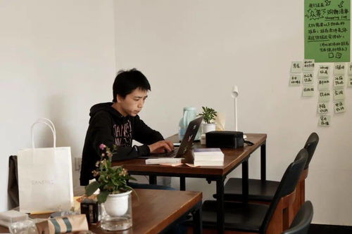 霸道总裁的甜蜜宠妻，办公室隐婚，霸总偏偏要全集剧情--第1张