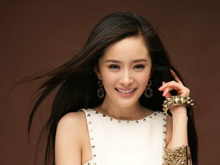 离婚后的女明星 离婚后大明星老婆后悔了，热播短剧全集剧情--第1张