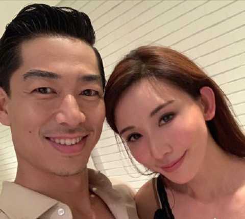 豪门老公宠妻甜蜜蜜，豪门老公偏爱我的剧情介绍--第1张