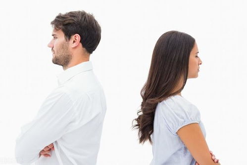 闪婚后我发现老公另有其人热播短剧全集剧情在线观看 闪婚第二天,她发现自己的老公竟成了公司的新总裁--第1张