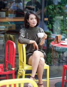 离婚四年后霸气回归 离婚后四大美女倒追我热播短剧全集剧情在线观看--第1张