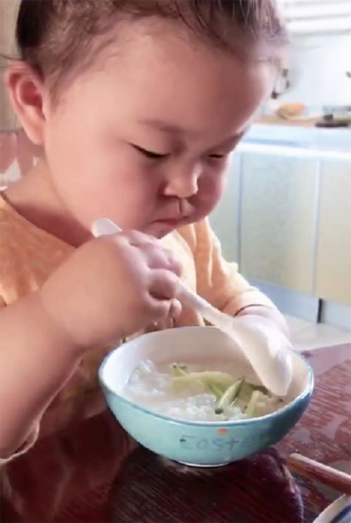  五年后大佬妈咪携宝飒翻全豪门热播短剧全集剧情在线观看--第1张
