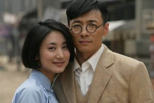 一胎四宝总裁爹地宠翻天短剧剧情在线观看，一胎四宝，总裁爹地哪里逃！--第1张