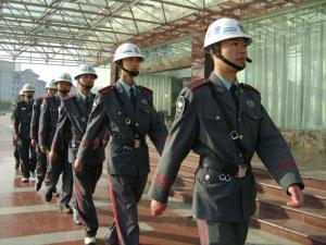 千亿保安在都市短剧观看平台的相亲之旅--第1张