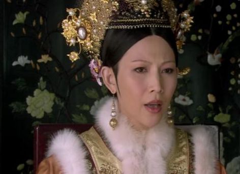 皇后娘娘向来有仇必报短剧观看平台百度云 皇后娘娘向来有仇必报短剧，独家观看平台揭秘--第1张