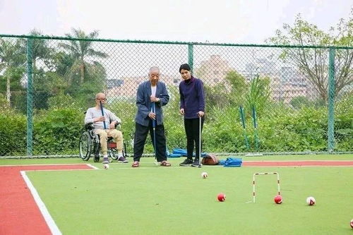 《狂医》 都市狂医短剧，何潜合的传奇人生--第1张