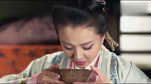 顾总太太喊你喝药了短剧在线观看平台，顾太太的关爱药汁--第1张