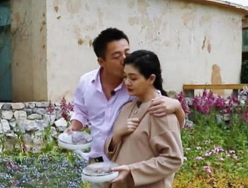 离婚后哑巴罪妻惊艳全场在线观看平台--第1张