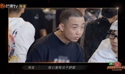 离婚后三个大佬狂追我免费阅读 离婚后我被三个高富帅哥哥团宠了--第1张